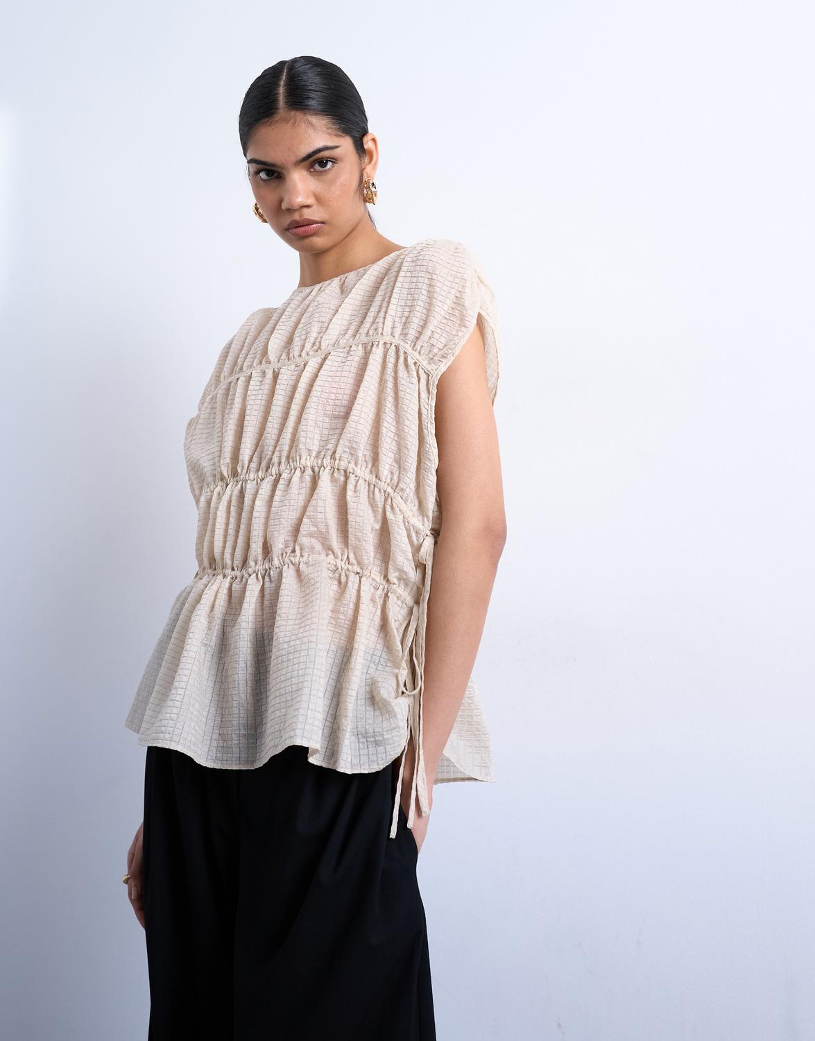 TSENA RUFFLED TOP